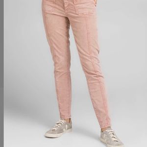 PrAna size 6 champagne skinny pants